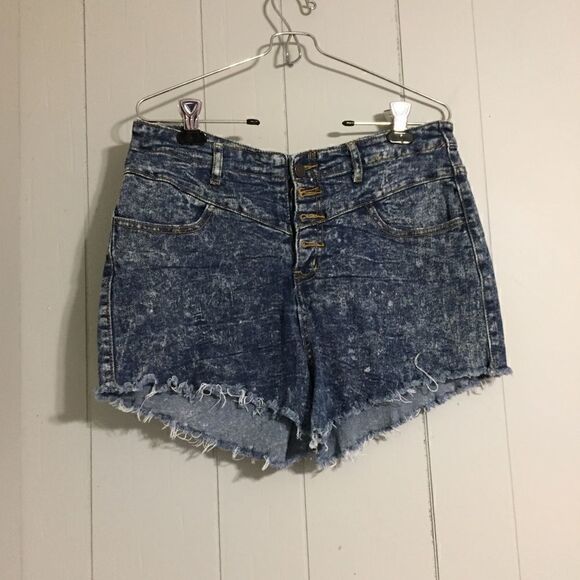 Refuge High Rise Acid Wash Denim Shorts - Picture 1 of 6